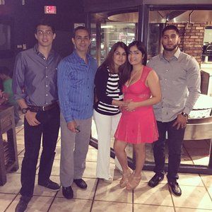 Meet your Posher, Larry